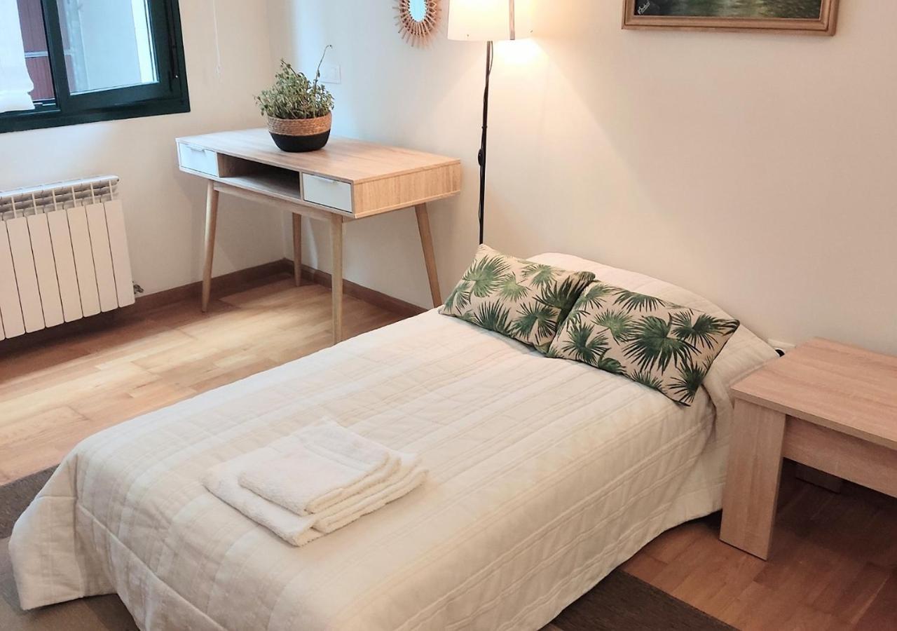 Apartamento Centrico Con Wifi Y Parking De Coche Tamano Medio Onís Eksteriør bilde